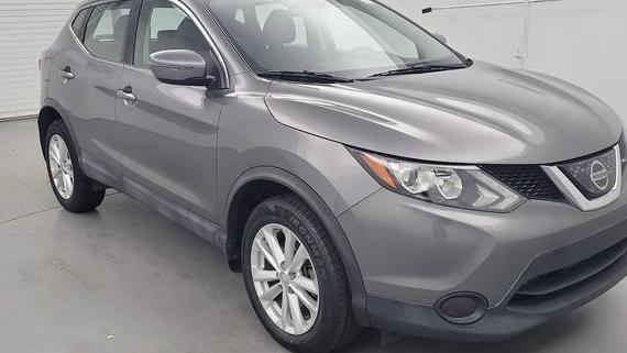 NISSAN ROGUE SPORT 2018 JN1BJ1CR8JW268186 image